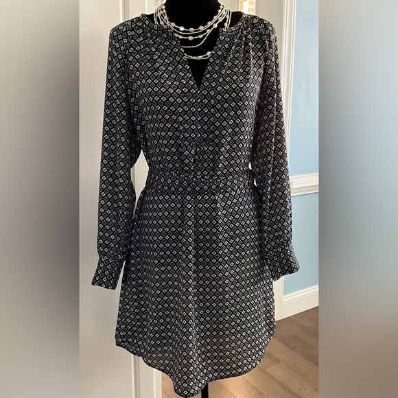 EUC Banana Republic Navy Belted Tunic Dress Split-Neck Date Dress Work Dress - Picture 6 of 15